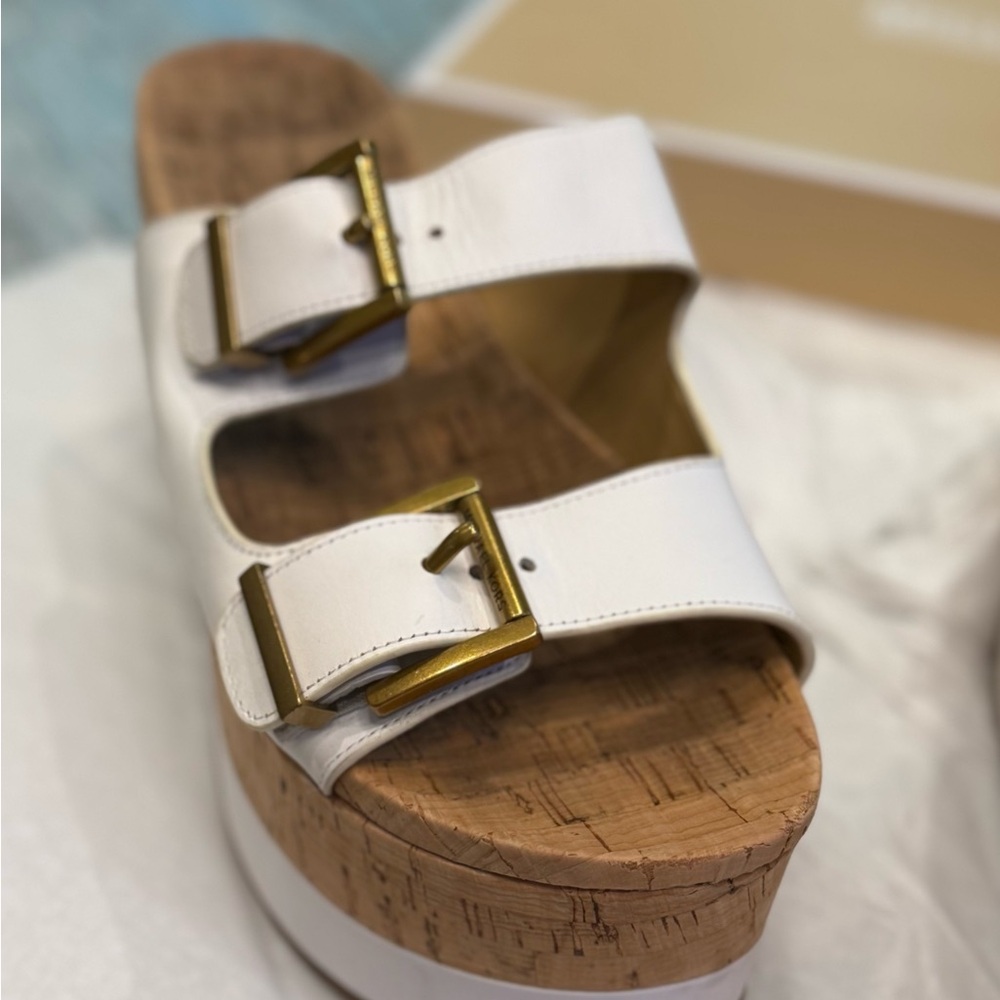 $30.00 Michael Kors White Platform Sandals with Gold Buckles size 8